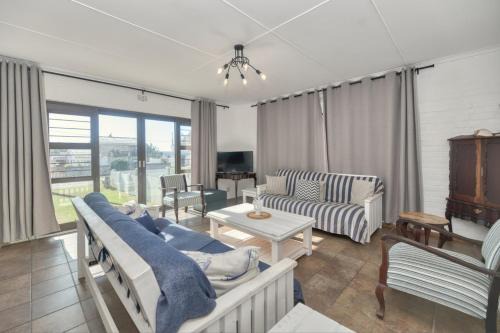 Waenhuiskrans Casa | Potties House In Arniston