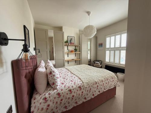 Malvern Casa | Pound Bank