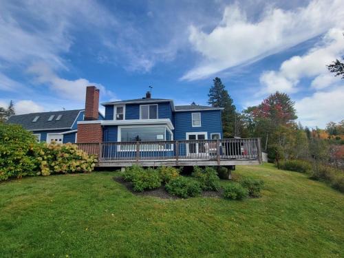 Hancock Casa | Pound House