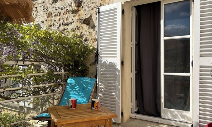 Feucherolles Cama Y Desayuno | Pour les J O 16 jours. 375 € /jours Maison village CHAMBRE. 1 chien accepté