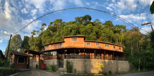 Penedo Hotel | Pousada Aconchego Shangrilla