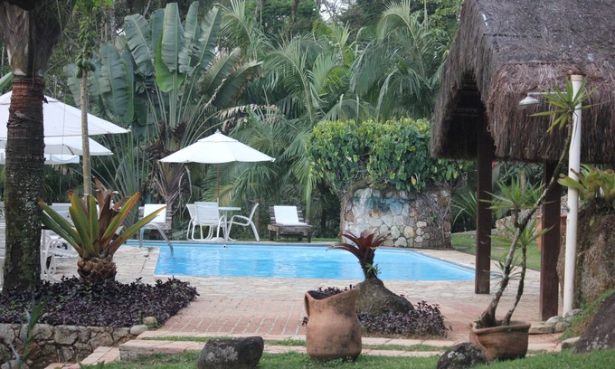 Paraty Hotel | Pousada Bromélias