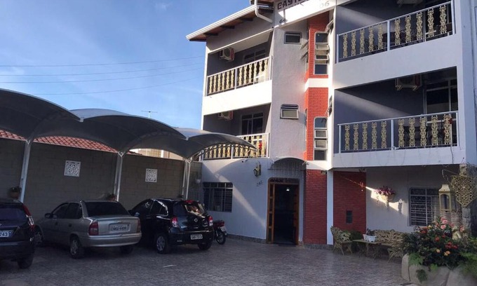 Centro Hotel | Pousada Castelinho