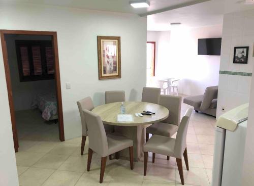 Tramandai Apartamento | Pousada do centro ap 3