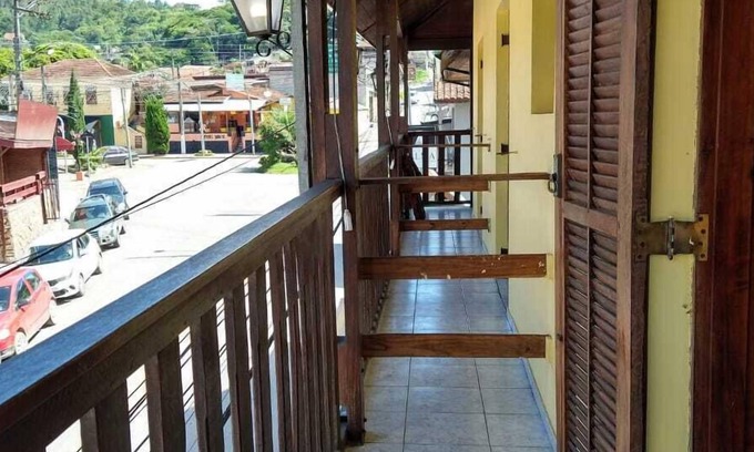 Santo Antonio do Pinhal Hotel | Pousada Girassol
