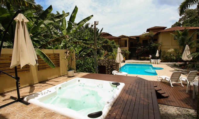 Juquehy Hotel | Pousada Recanto dos Tangaras