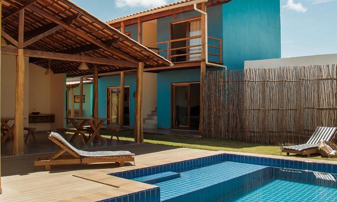 Porto da Rua Cabina | Pousada Villa Kai