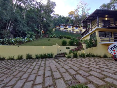 Monte Verde Casa | Pousada Villa de charme hospedagem com hidromassagem e lareira