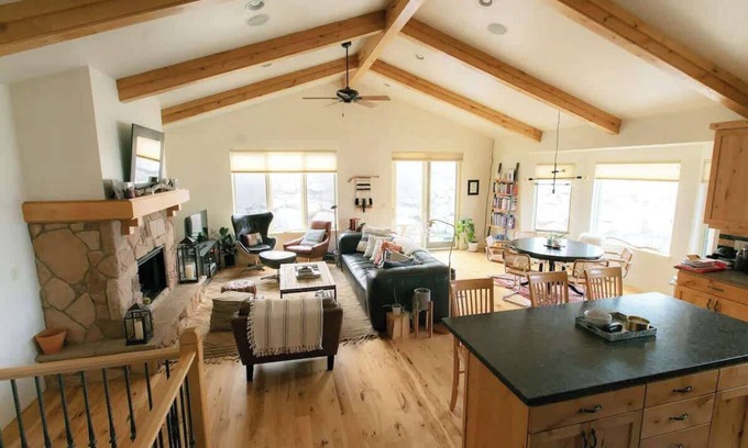 Eden Casa | Powder Mountain 5 Bedroom Home Woodfired Sauna