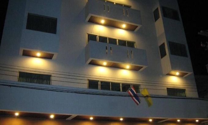 Prachuap Khiri Khan Hotel | Prachuap Beach Hotel