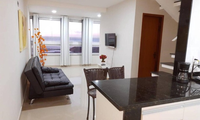 Praia Grande Casa | Praia Grande Duplex Loft 106
