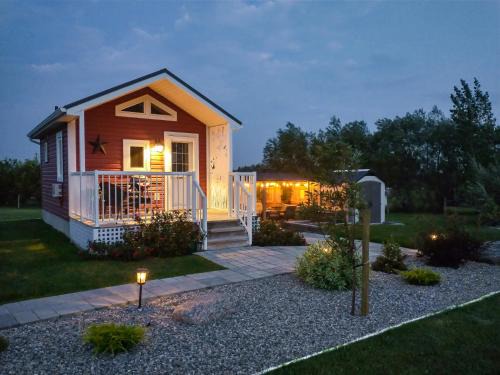 Fort Macleod Casa | Prairie Rose Cottage