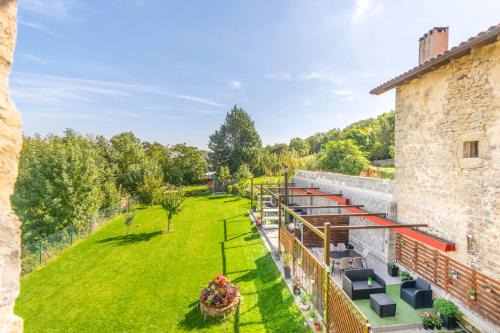 Ollo Casa | Preciosa casa rural con jardin cerca de Pamplona