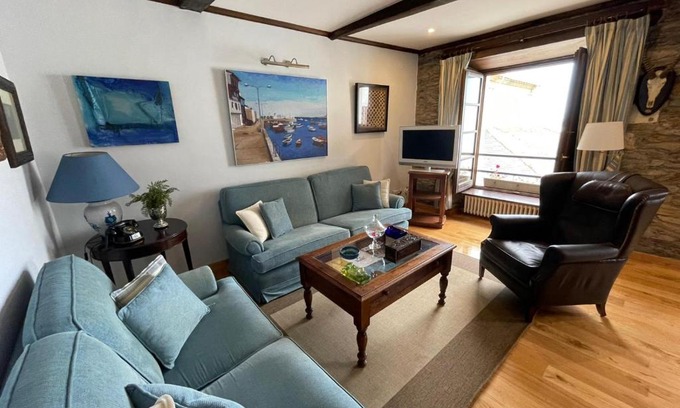 Luarca Apartamento | Preciosa y acogedora vivienda junto al puerto de Luarca