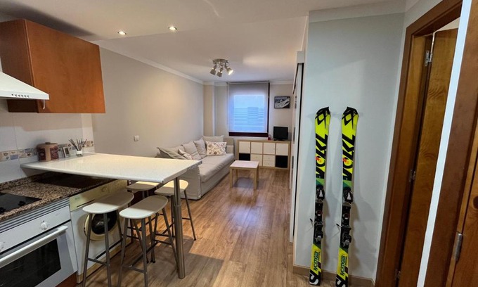 Puebla de Lillo Apartamento | Precioso apartamento en San Isidro , ski , snow