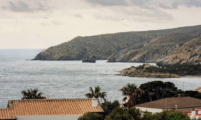 Portlligat Apartamento | Precioso apartamento en Cadaques con esplendidas VISTAS AL MAR y WIFI
