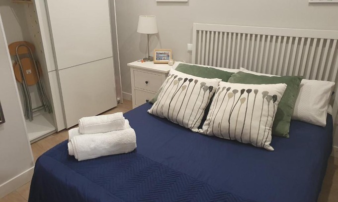 Las Acacias Apartamento | Precioso piso en el barrio de embajadores
