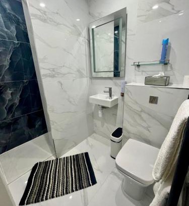 Wolverhampton Apartamento | Precise Homes