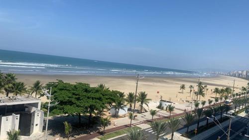 Boqueirao Apartamento | PREDIO FRENTE PRA PRAIA, COM VISTA LATERAL MAR, Apto 202