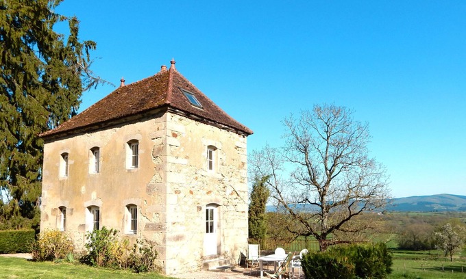 La Grande-Verriere Casa | Premier gîte de Bouton by Interhome