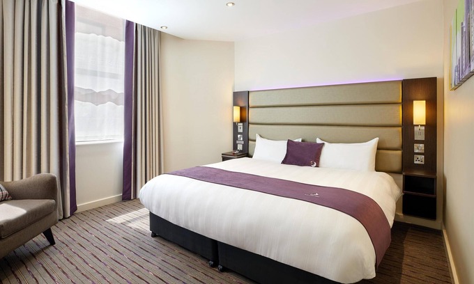 Doncaster Hotel | Premier Inn Doncaster - Lakeside