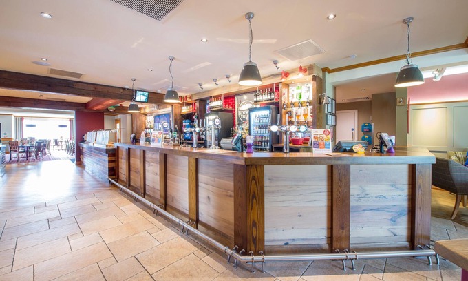 Great Yarmouth Hotel | Premier Inn Great Yarmouth West - A47