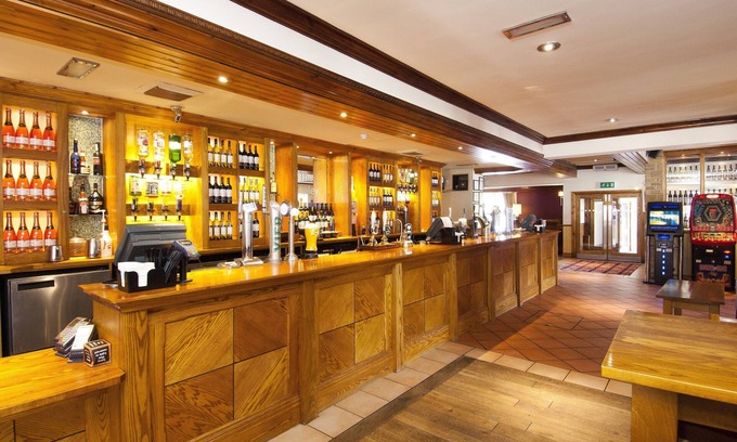 Huddersfield Hotel | Premier Inn Huddersfield Central