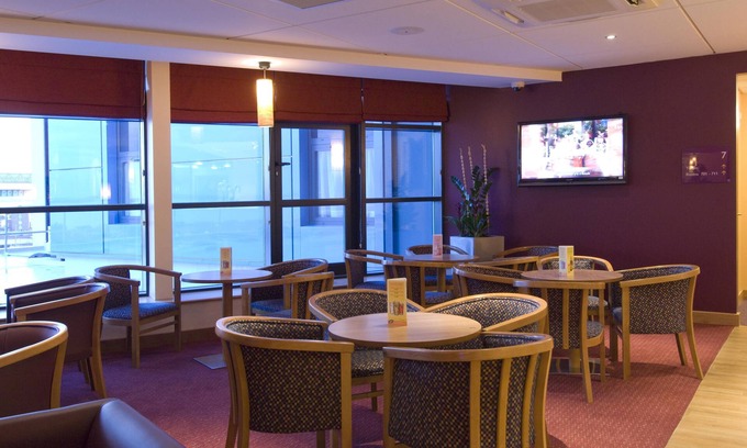 Hull Hotel | Premier Inn Hull City Centre