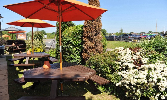 Wherstead Hotel | Premier Inn Ipswich South