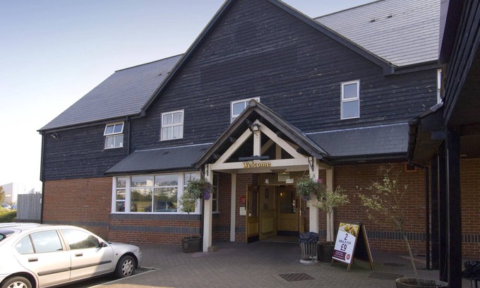 Portishead Hotel | Premier Inn Portishead