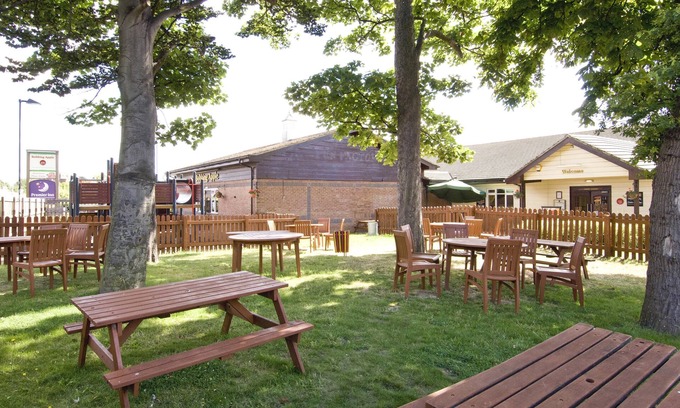 Bobbing Hotel | Premier Inn Sittingbourne Kent