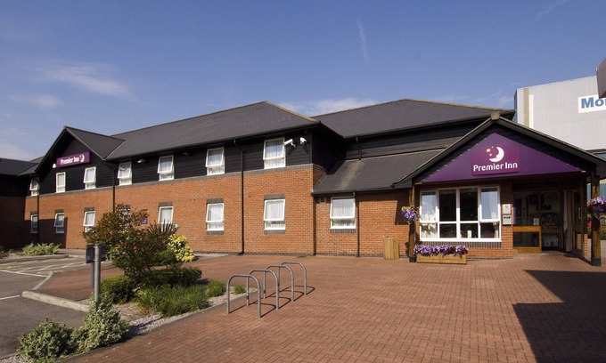 Llansamlet Hotel | Premier Inn Swansea North