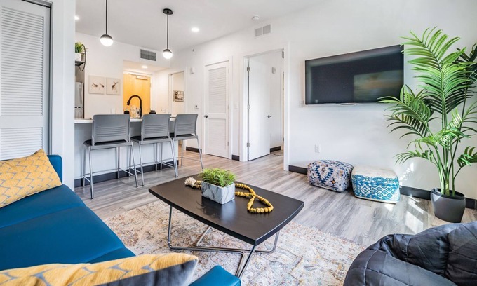 Zephyrhills Apartamento | Premier Living at The Well