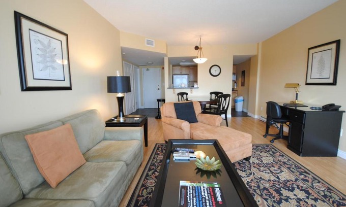 Moncton Apartamento | Premiere Suites - Moncton, Assomption Boulevard