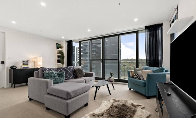 Phillip Apartamento | Premium 2 Bedroom Apartment with access to inhouse facilities
