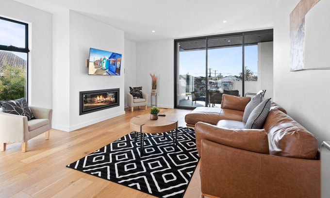 Edithvale Casa | Premium 3-Bed Terrace Near Beach with Ocean Views