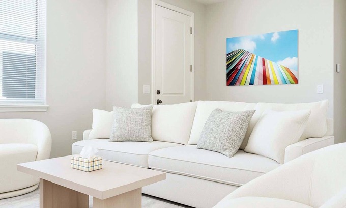 Glendale Apartamento | Premium 3Bed | 2BR | 2Bath | 70" Smart TV | 2Bath