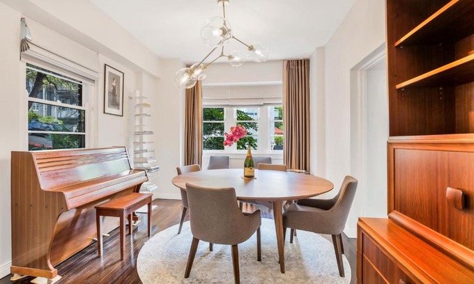 Double Bay Apartamento | Premium Double Bay 3 bedroom apartment