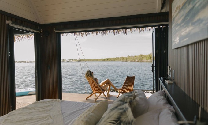 Key Largo Alquiler De Eote | Premium Floating Bungalow by Stay Ombi