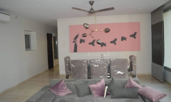 Malad East Casa | Pool View Premium en Esquire - Oberoi Garden City