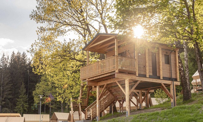 Kotschach-Mauthen Chalet De Esquí | Premium Tree House with 1 bedroom