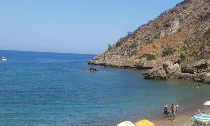 Trabia Villa | PRESTIGIOSA VILLA EN RESIDENCIA CON PISCINAS Y CAMPO DEPORTIVO