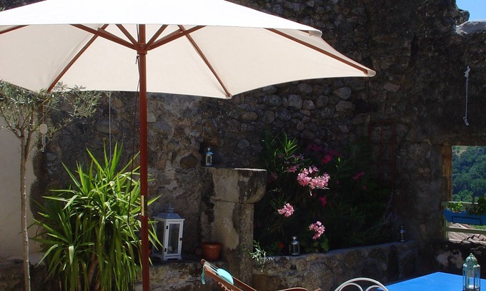 Duniere-sur-Eyrieux Casa | Bonita casa en pintoresca aldea ardèchois, cerca del río y carril bici