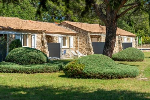 La Roque-sur-Pernes Casa | Pretty provençal house
