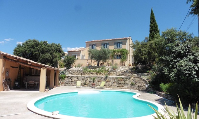 Villes-sur-Auzon Casa | Espaciosa casa de vacaciones con piscina privada
