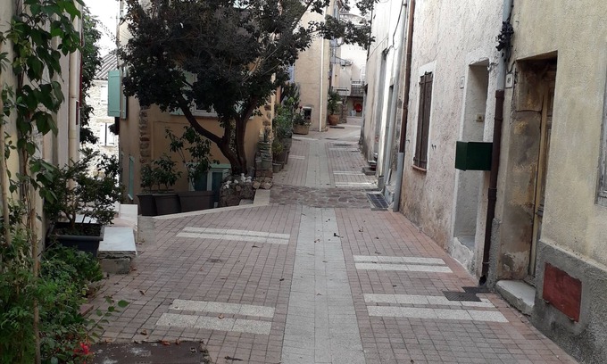 Bagnols-en-Foret Casa | Bonita casa de pueblo en el corazón de la Provenza