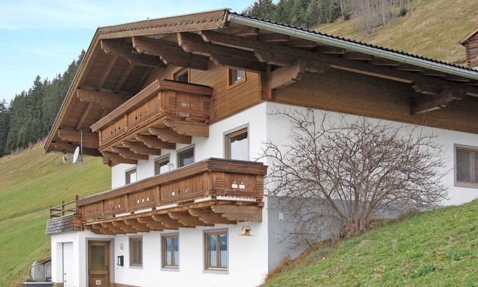 Bramberg am Wildkogel Apartamento | Prieslern by Interhome