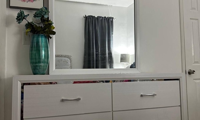 Perth Amboy Casa | Prime Cozy Room. Easy NY access