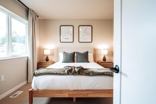 Eagle River Apartamento | Prime Eagle River Stay - Walkable Location