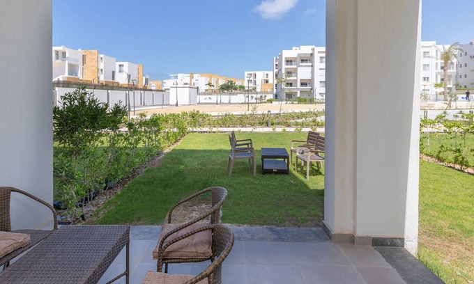 Al Alamayn Chalet De Esquí | Prime Holidays Amwaj